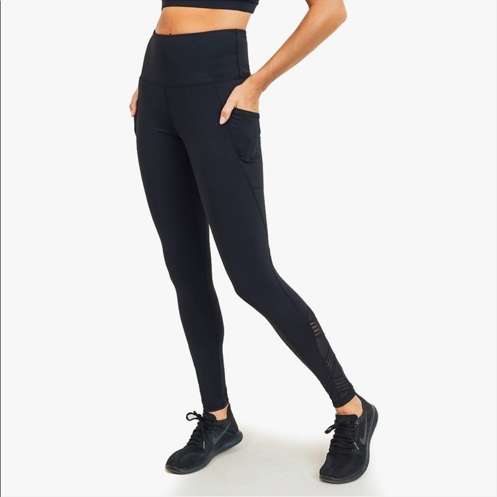 Mono B High waisted Leggings!
